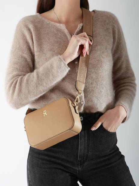 Cross Body Tas Th Soft Tommy hilfiger Bruin th soft AW16906 ander zicht 1